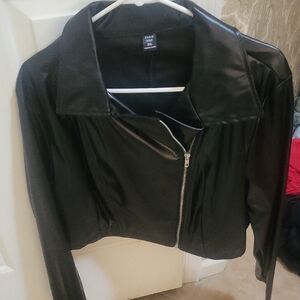 SHEIN Black PLEATHER CROP JACKET